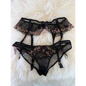AGENT PROVOCATEUR LALEH Black & Gold Garter Belt & Brief Set AP 4 NWOT RARE
